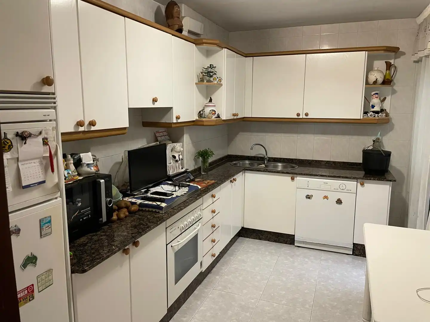 https://static.fotocasa.es/images/ads/b5550229-0f6d-4e9a-a637-3d20b070bc63?rule=original