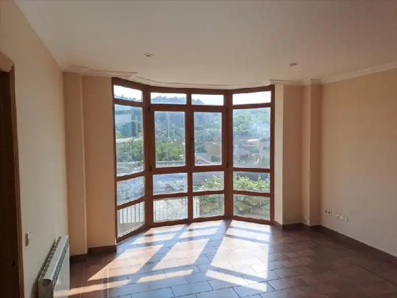 https://static.fotocasa.es/images/ads/ca02638c-b69d-4e84-b7ce-b41dd0c4e3f5?rule=original