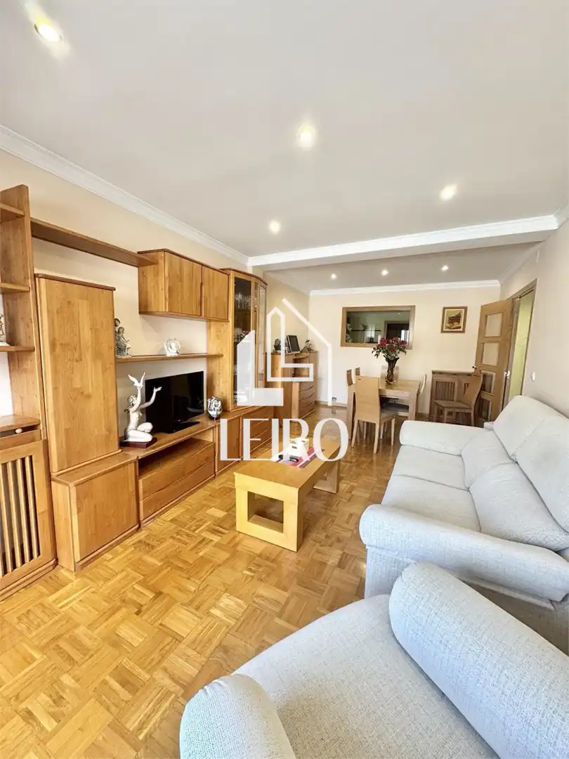 https://static.fotocasa.es/images/ads/57810f59-06df-4789-972e-b5dd4d9b480f?rule=original