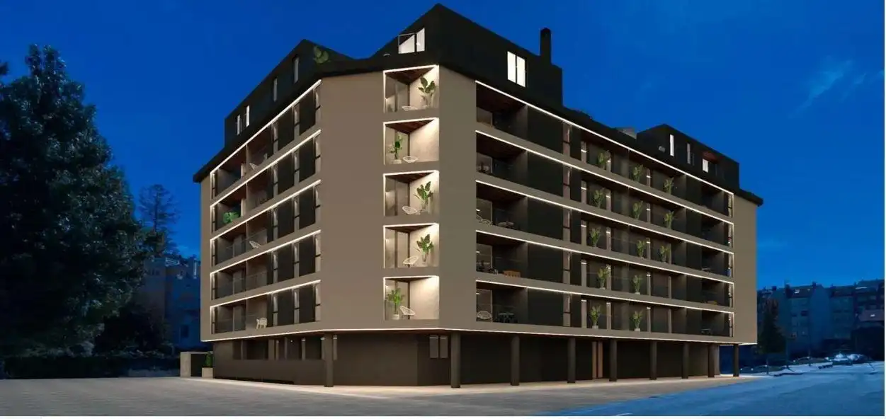 https://static.fotocasa.es/images/ads/c1c2a7d5-07db-49bd-ac9e-00f37b6fa330?rule=original