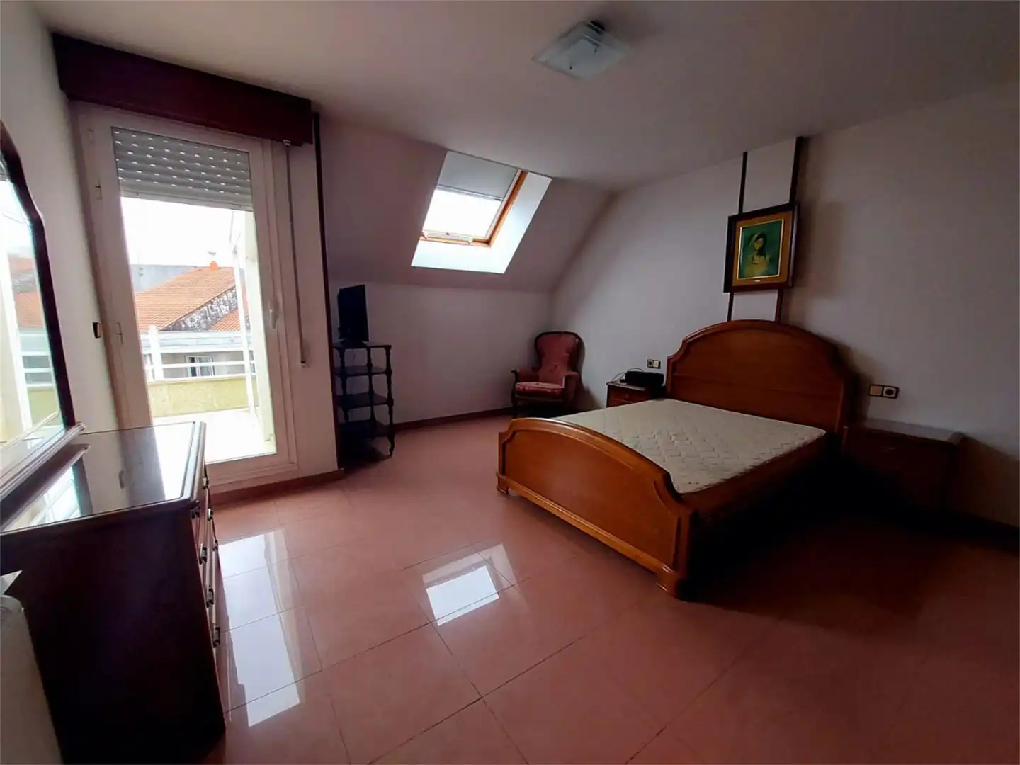 https://static.fotocasa.es/images/anuncio/2022/08/08/164461525/2362960024.jpg?rule=original