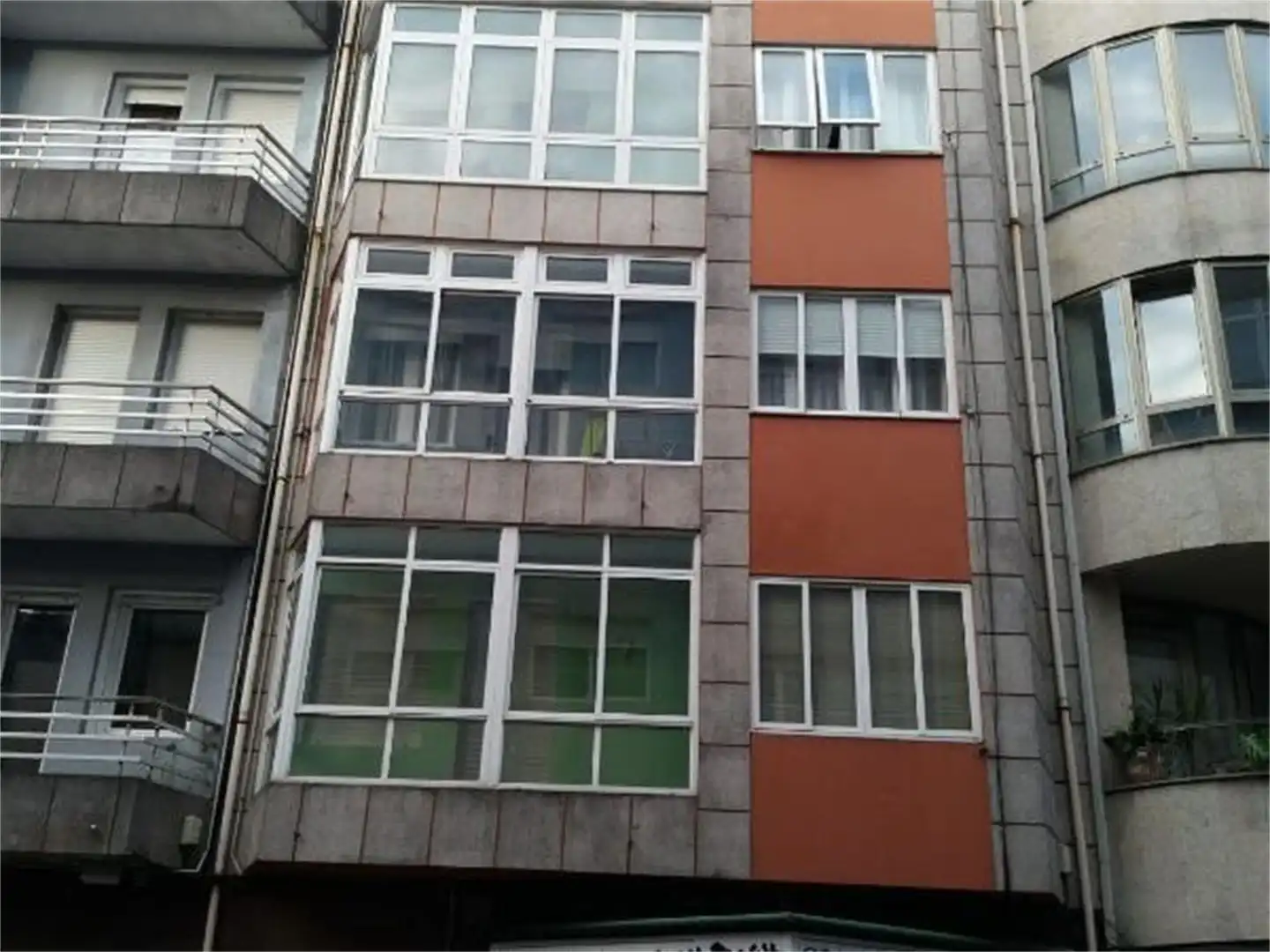 https://static.fotocasa.es/images/anuncio/2022/09/15/164826300/2443167559.jpg?rule=original
