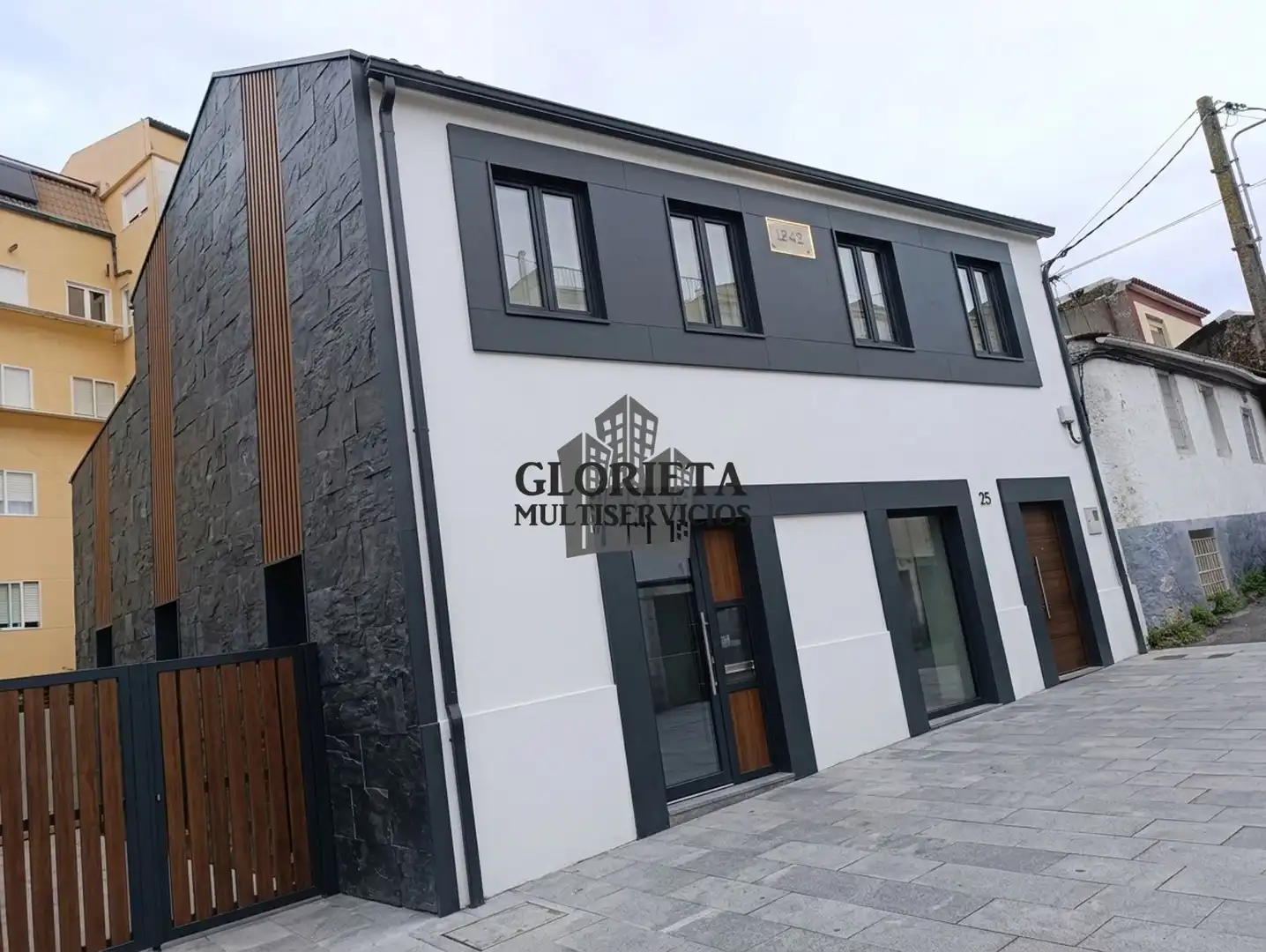 https://static.fotocasa.es/images/ads/a955da2b-ae55-4b9c-a179-dc7c9dc03863?rule=original