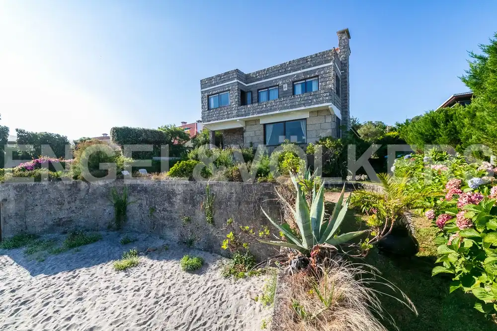https://static.fotocasa.es/images/ads/be4231f6-8c74-44a1-8cb6-f6079bb4794b?rule=original