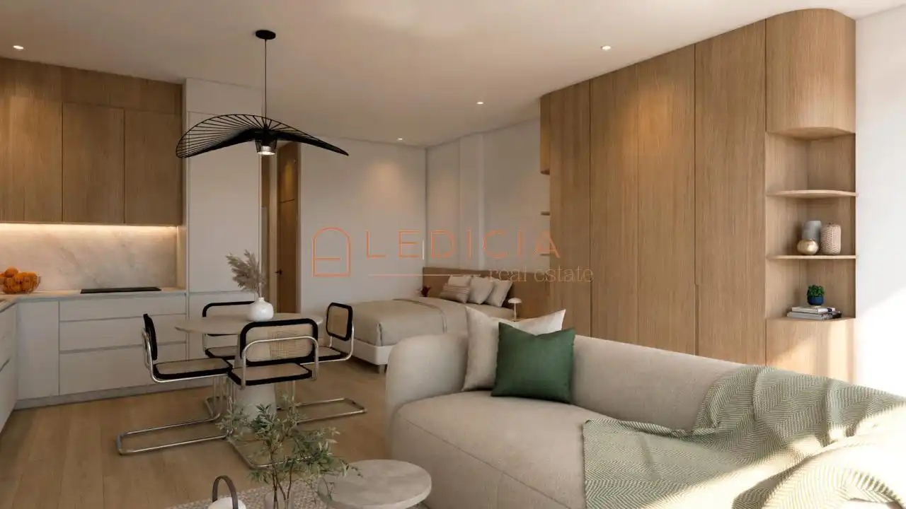 https://static.fotocasa.es/images/ads/6d8cce1c-2c1b-4ce2-b53f-7440c11efc17?rule=original