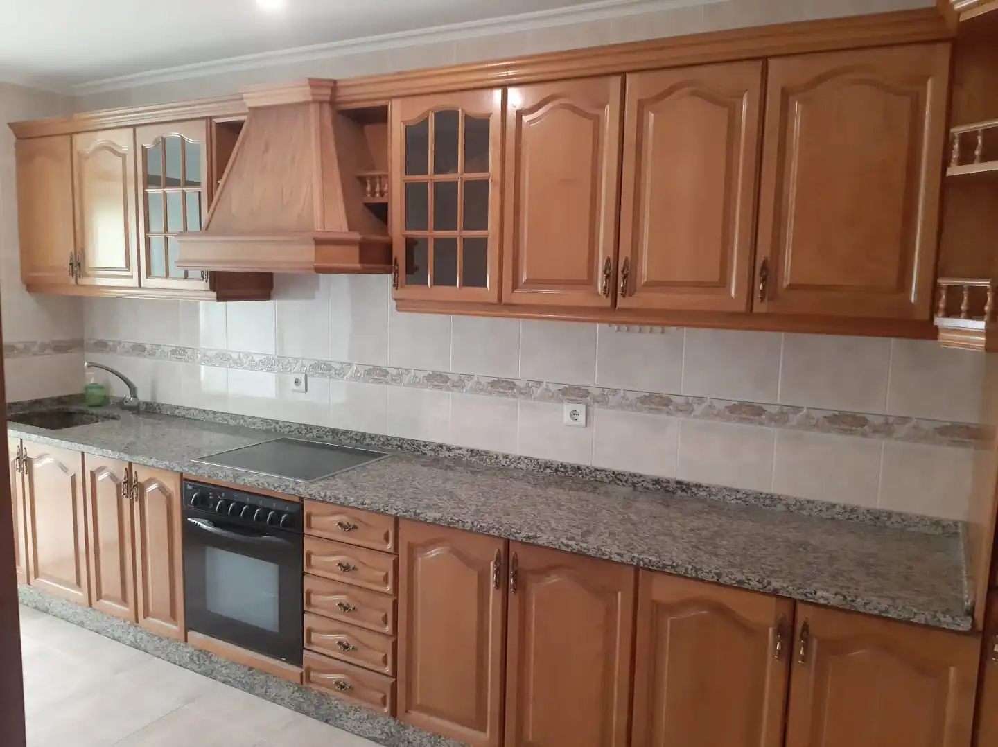 https://static.fotocasa.es/images/ads/c14cd90d-78aa-40d9-b51e-cf6d46108882?rule=original