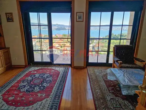 https://static.fotocasa.es/images/ads/fc360825-18d9-4b3a-969c-9b4edf6b734d?rule=original