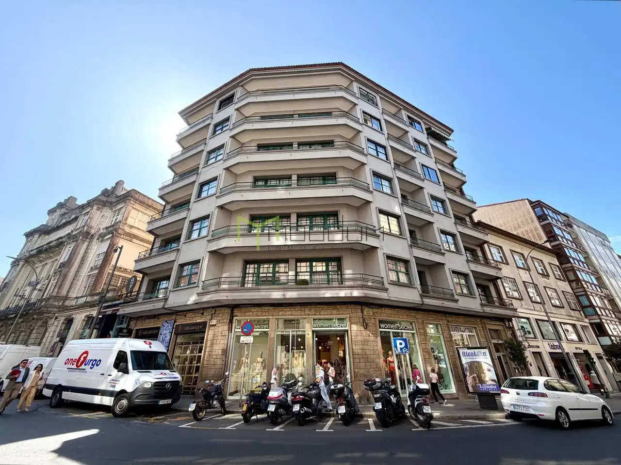 https://static.fotocasa.es/images/ads/56df260d-c9c9-4b82-9be4-0fc2aac323ea?rule=original