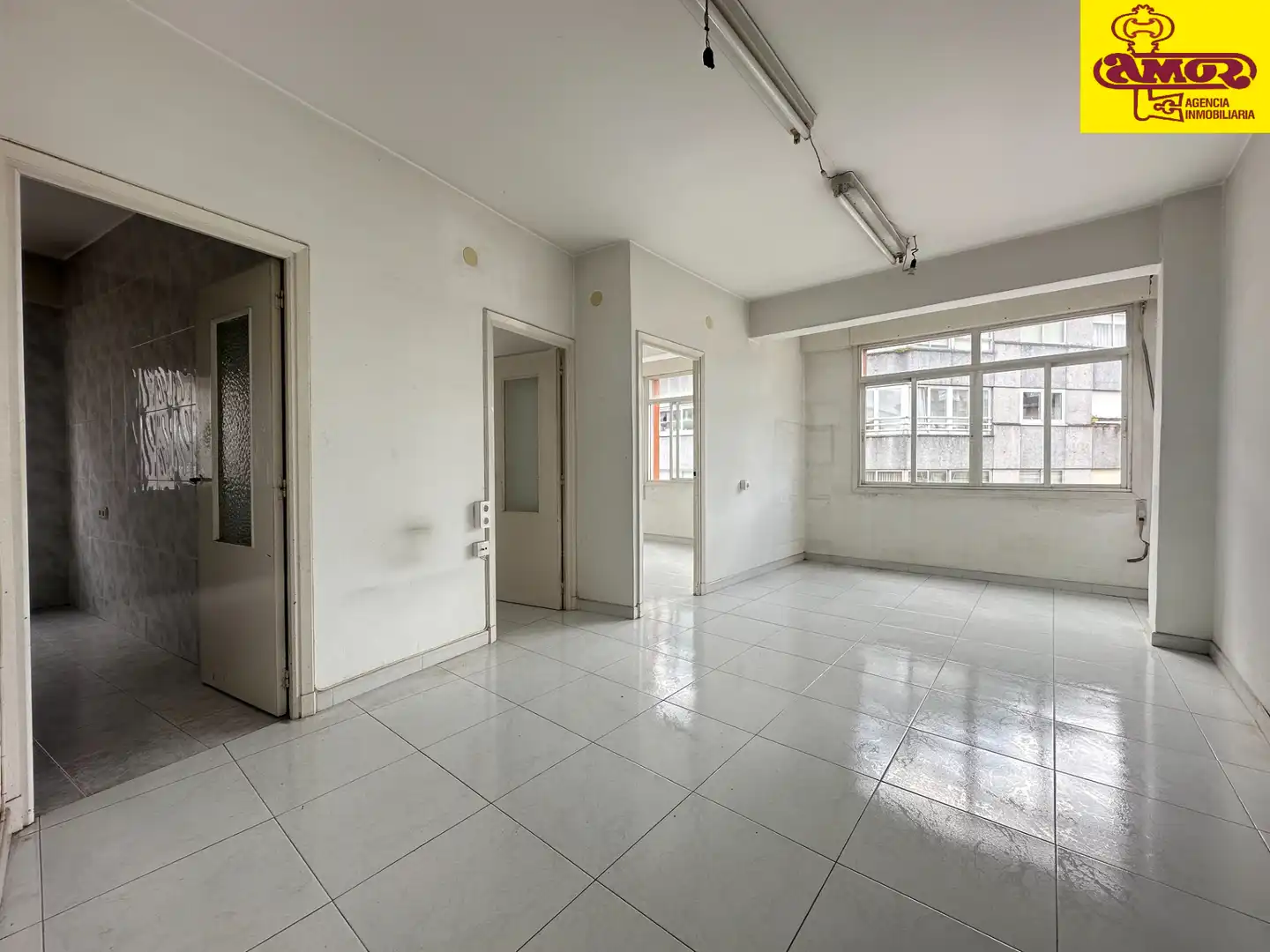 https://static.fotocasa.es/images/ads/3653842f-7ac5-4ddf-ad7a-21ac506dbb39?rule=original