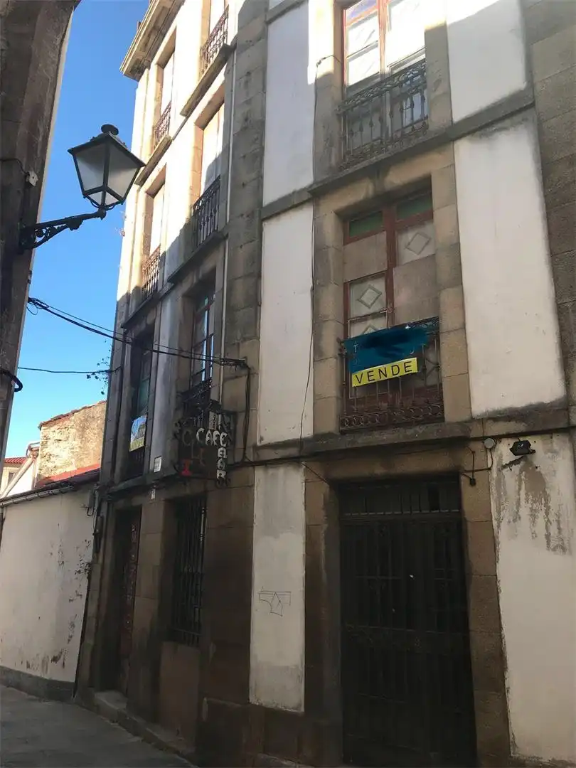 https://static.fotocasa.es/images/anuncio/2021/04/03/159527759/1289701000.jpg?rule=original