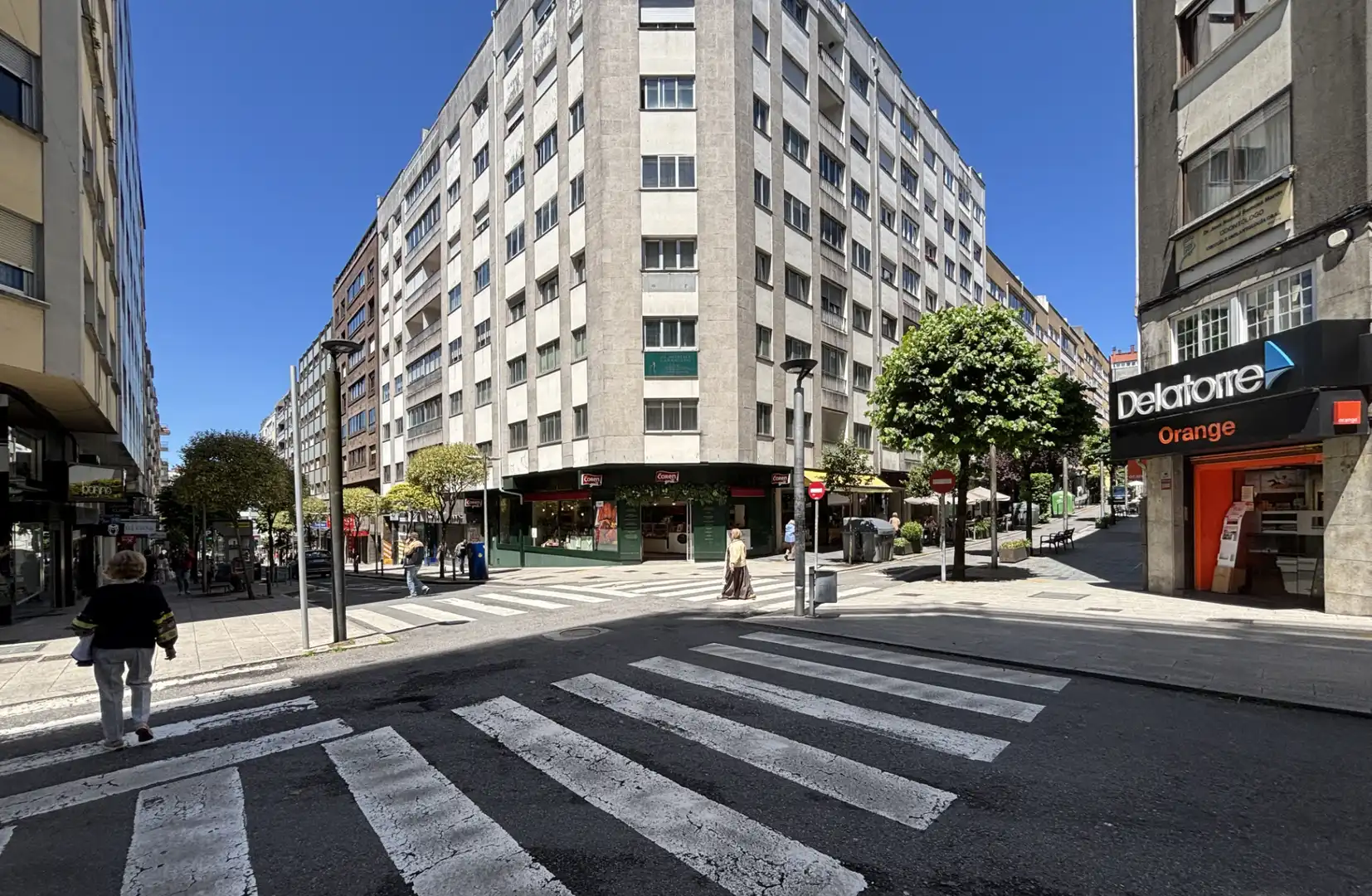 https://static.fotocasa.es/images/ads/84ecfa06-915f-4878-92c0-31ea15bfe554?rule=original