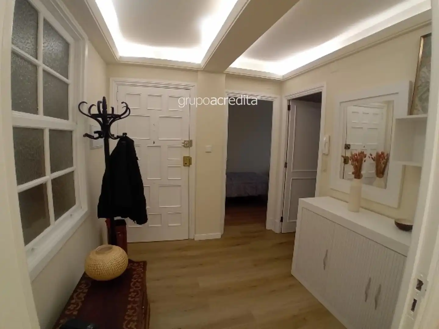 https://static.fotocasa.es/images/ads/c59a2a1a-2798-4625-b52c-0210a4d76f7a?rule=original
