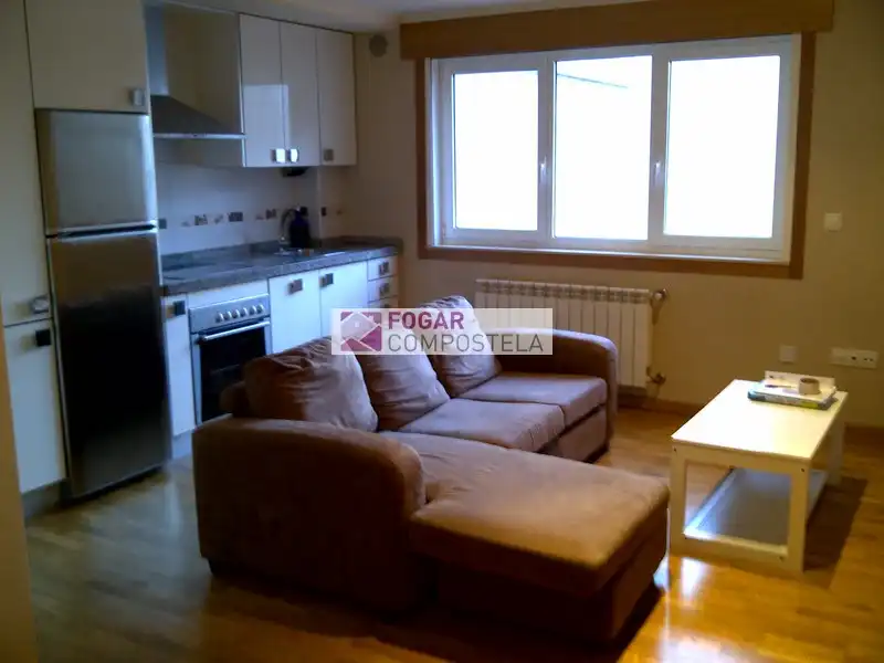 https://static.fotocasa.es/images/ads/e9cd6f70-8a56-4e5a-a631-b5e344d9b669?rule=original
