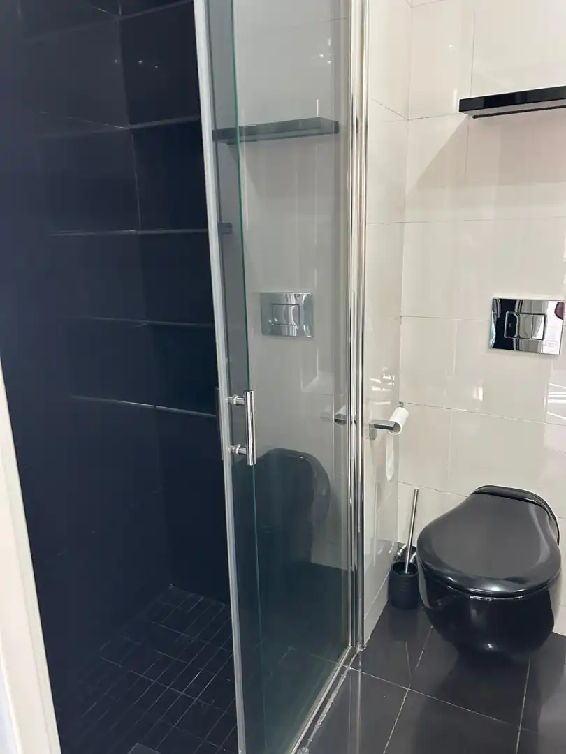 https://static.fotocasa.es/images/ads/5f87701e-b095-4cba-b746-a82d83a8f12d?rule=original