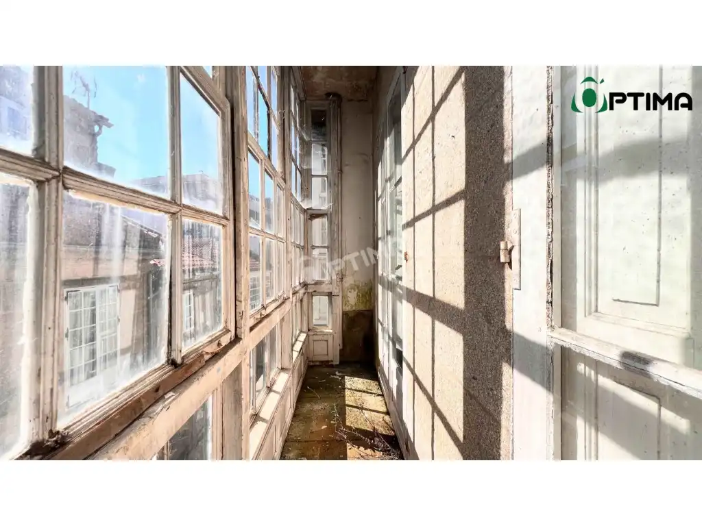 https://static.fotocasa.es/images/ads/b71a5cf3-4cc3-48c9-bd3f-77a66a8b945f?rule=original