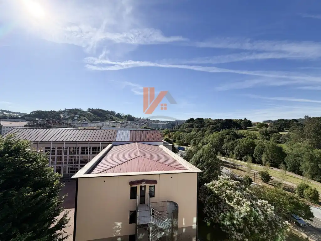https://static.fotocasa.es/images/ads/85083407-8d65-4921-b4b5-af6980131a01?rule=original
