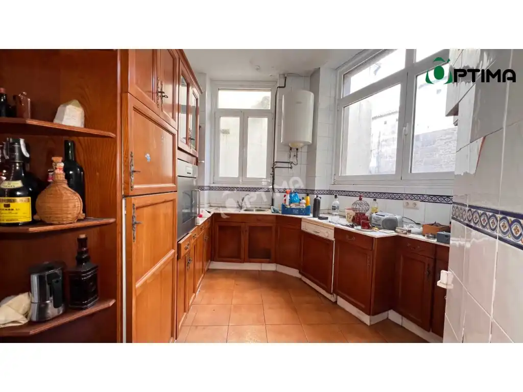 https://static.fotocasa.es/images/ads/bd1346ac-cf6f-480f-bbd3-39ccb34a3f2d?rule=original