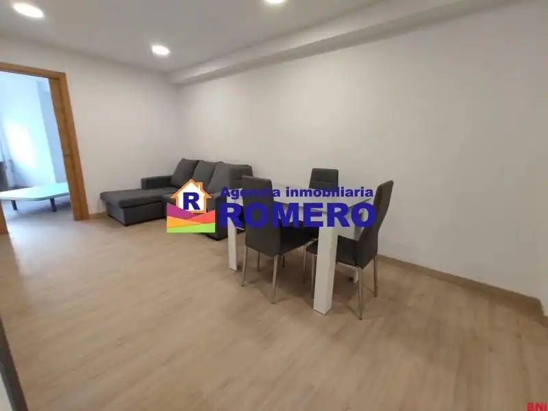 https://static.fotocasa.es/images/ads/b3367170-0ef6-476c-8f37-69073f4afe8c?rule=original