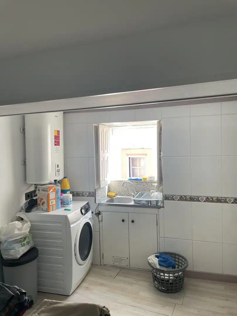 https://static.fotocasa.es/images/anuncio/2023/10/24/179546684/3429572227.jpg?rule=original