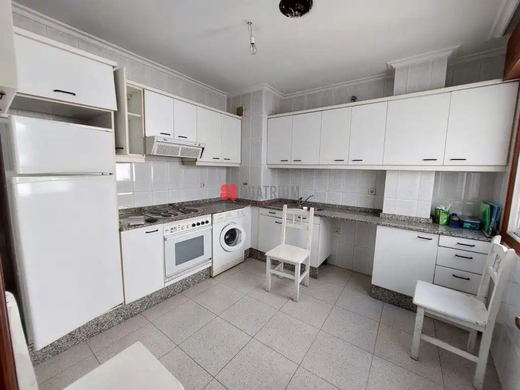 https://static.fotocasa.es/images/ads/2cee4729-ea50-4565-b690-8cd9fd7b3811?rule=original