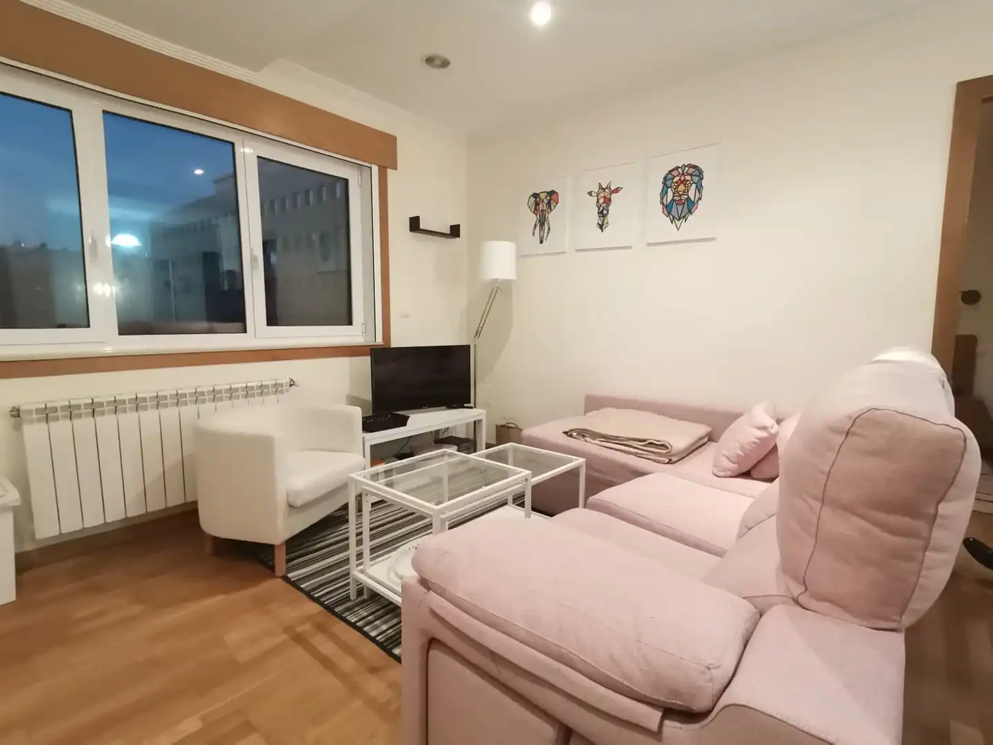 https://static.fotocasa.es/images/ads/fba9a32e-53cd-4c0d-b535-adfe4a6c1392?rule=original