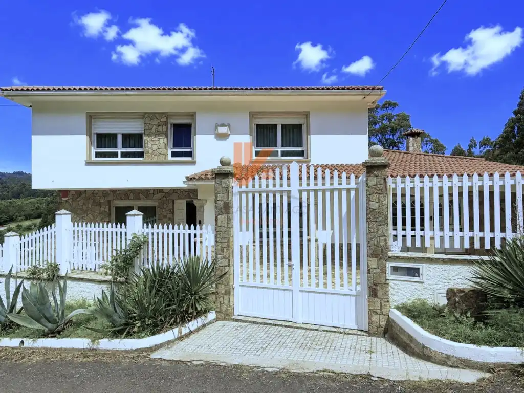 https://static.fotocasa.es/images/ads/1c8c195d-e752-45ba-821d-e9acfe85e943?rule=original