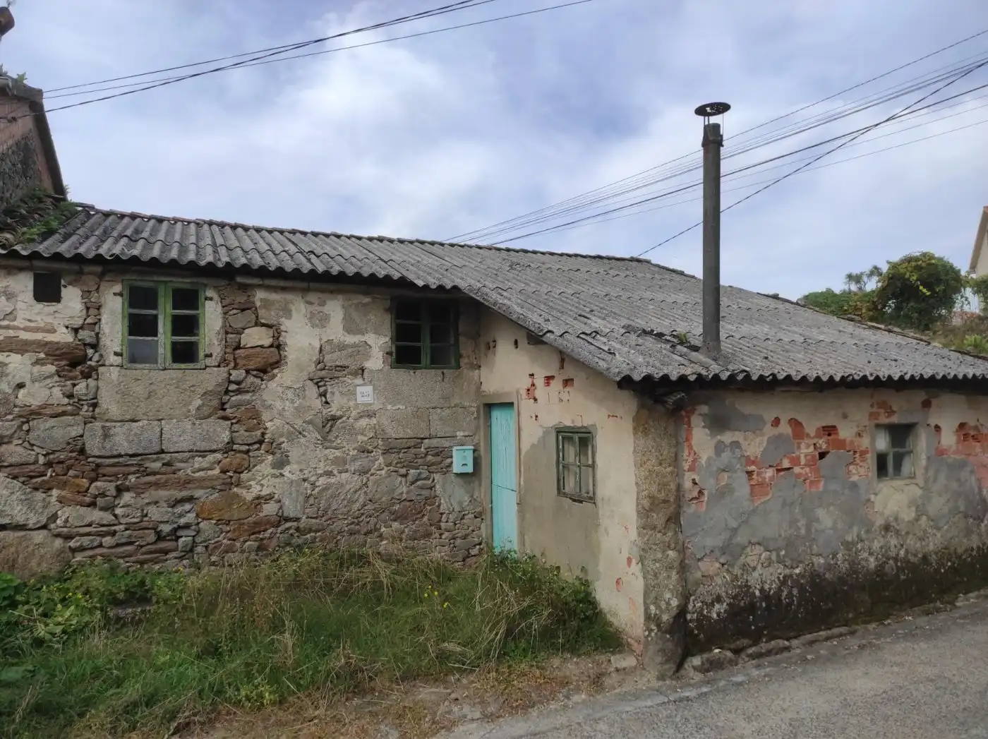 https://static.fotocasa.es/images/ads/e43d223f-e7b8-4b34-b816-edba9b39947f?rule=original