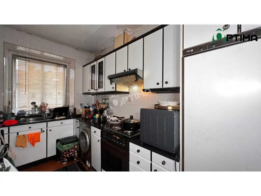 https://static.fotocasa.es/images/ads/a5909b68-6875-4fb0-b0e6-a2835882847f?rule=original