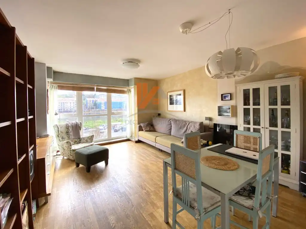 https://static.fotocasa.es/images/ads/c06a0ba5-decc-4692-ac13-b784c273e9d9?rule=original