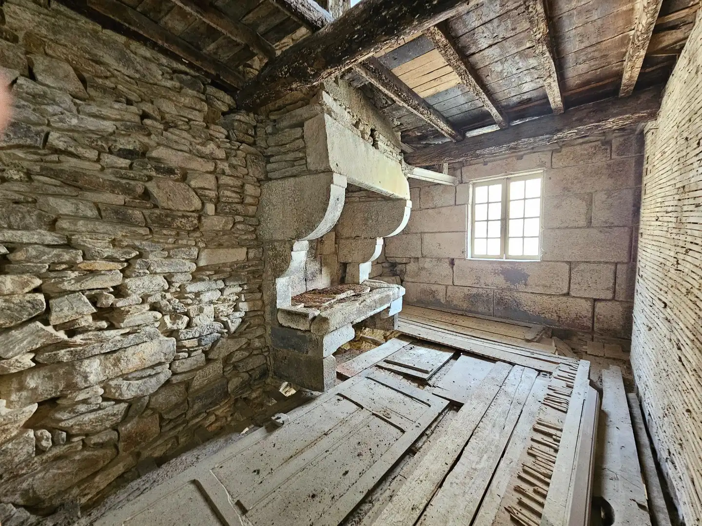 https://static.fotocasa.es/images/ads/47b064b5-1d7e-40a6-9dc8-40aa44d27aed?rule=original
