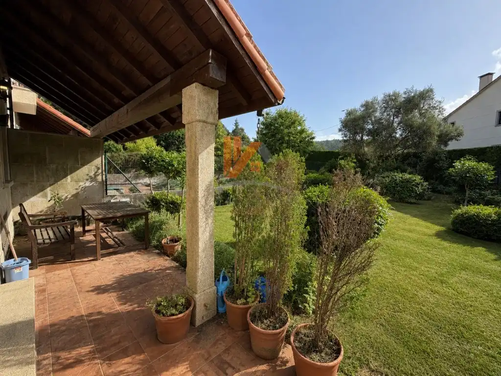 https://static.fotocasa.es/images/ads/956c672a-aa2c-4cda-99e5-a9f162de2022?rule=original