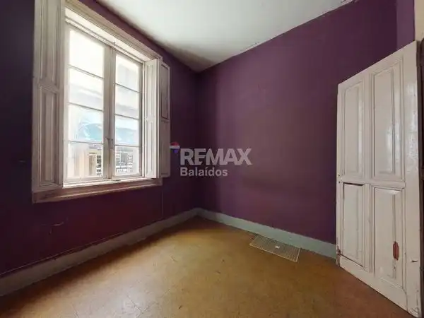 https://static.fotocasa.es/images/ads/24dcaf15-2626-42d3-8ad3-be76b84f3e94?rule=original