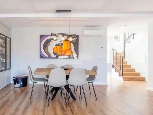 https://static.fotocasa.es/images/ads/73fc37a3-cf04-4fbe-90f6-d67f526b5656?rule=original