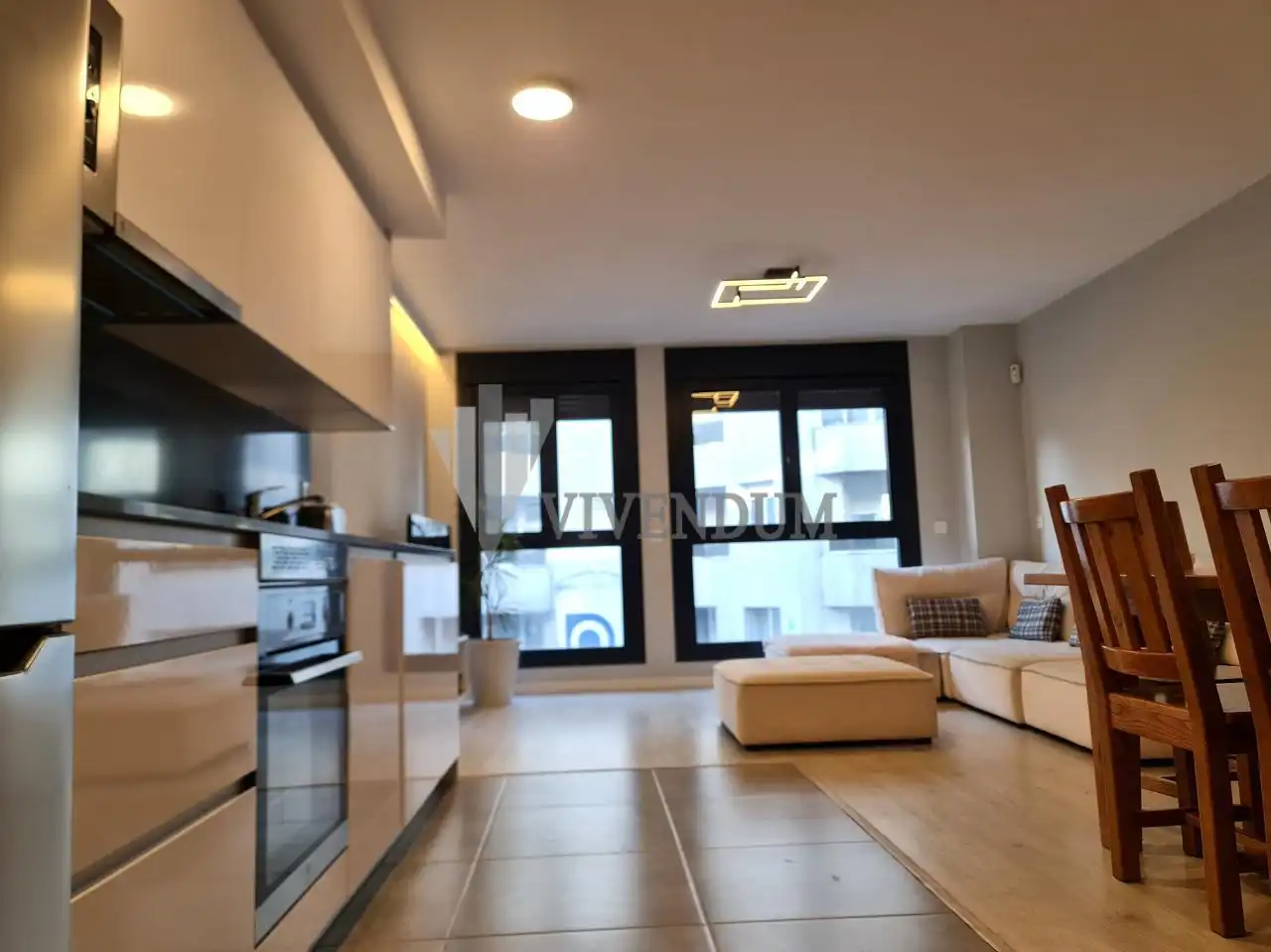 https://static.fotocasa.es/images/ads/0efcf1f5-a570-4879-8855-ca09d1c11434?rule=original