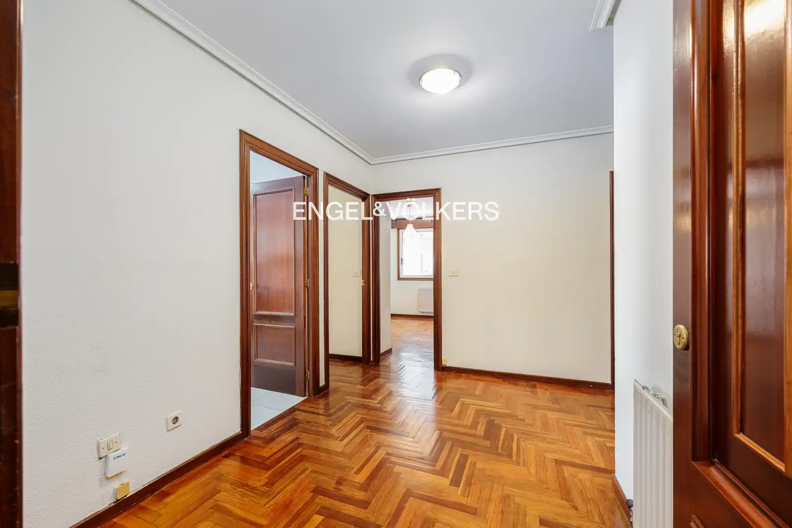 https://static.fotocasa.es/images/ads/a49b281f-a4a6-435e-b799-0f56baa65537?rule=original