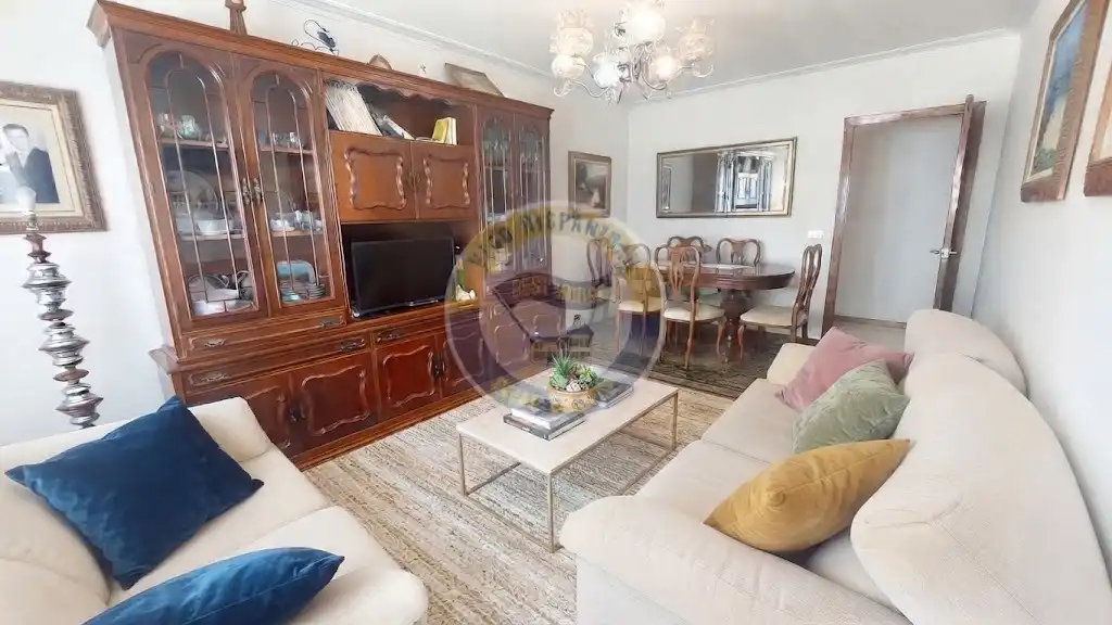 https://static.fotocasa.es/images/ads/88b6aa9d-8b88-4ec0-920c-5a46b5661992?rule=original