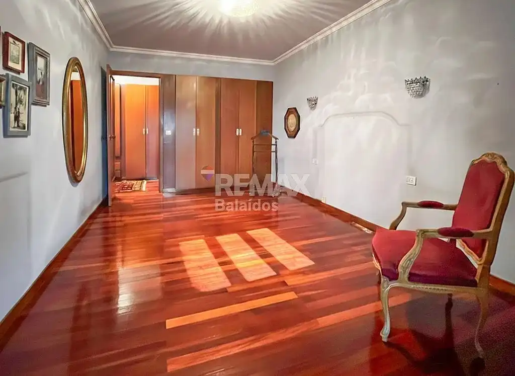 https://static.fotocasa.es/images/ads/6c4a83bc-7925-4e7a-a5b5-1e03dfa1be9c?rule=original