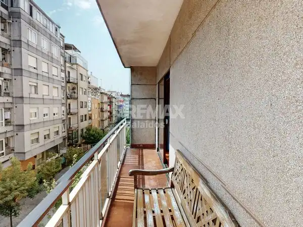 https://static.fotocasa.es/images/ads/475f32de-e60c-4cd2-8a98-277be00ba931?rule=original