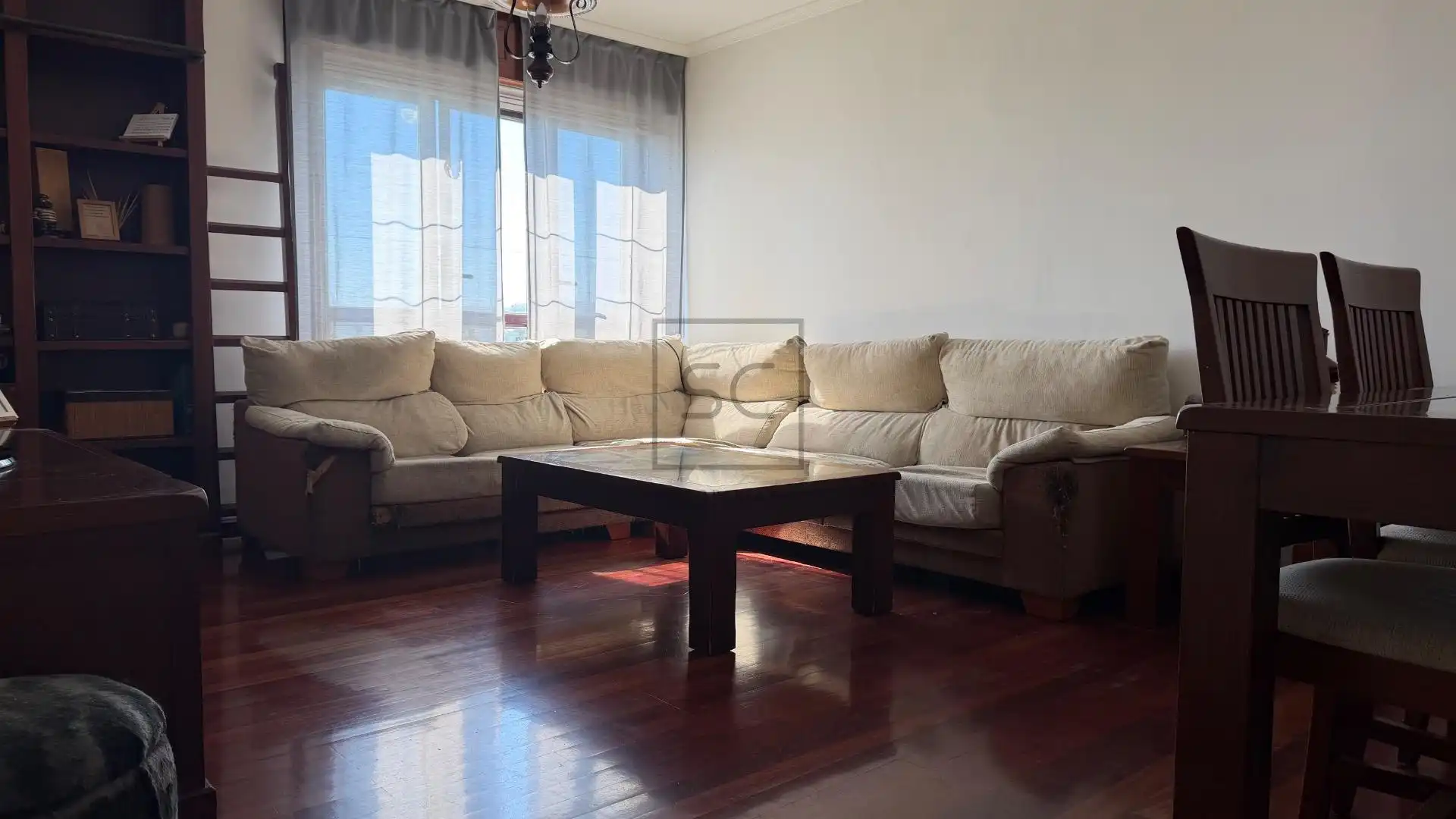 https://static.fotocasa.es/images/ads/4ad479ee-f9d8-4716-9dea-6ad7594db5c2?rule=original