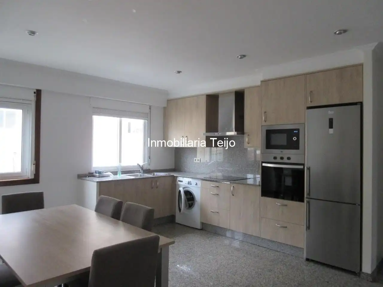 https://static.fotocasa.es/images/ads/8d2fe762-c023-493e-8095-6bfafdbf2c38?rule=original