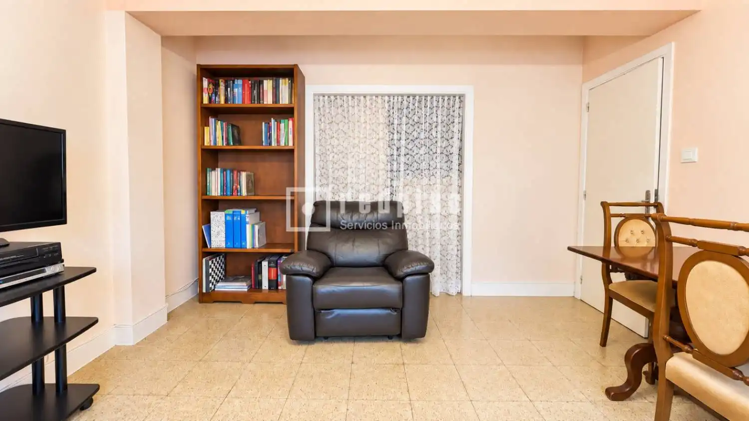 https://static.fotocasa.es/images/ads/728432a9-10b2-48f2-850d-25f599325f83?rule=original