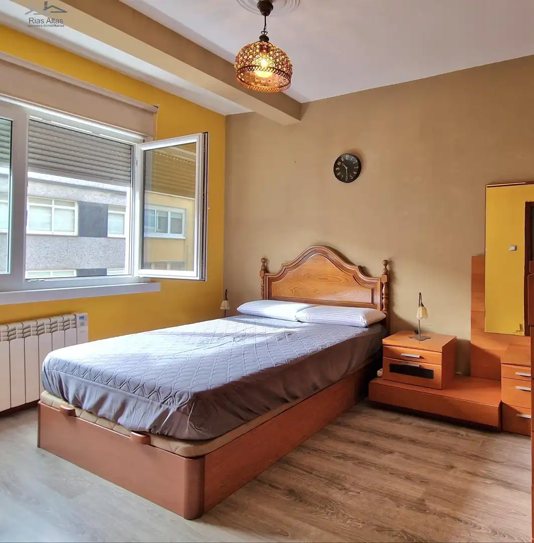 https://static.fotocasa.es/images/ads/cc82f90c-d019-4057-9a7f-7543b87ee868?rule=original