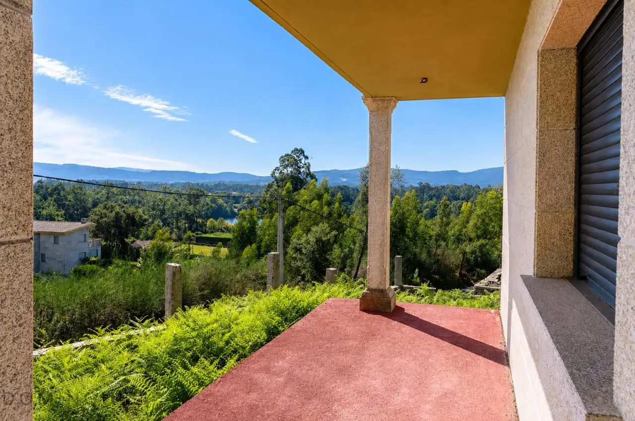 https://static.fotocasa.es/images/ads/7566cc07-9548-460b-a1c7-623ad3906111?rule=original