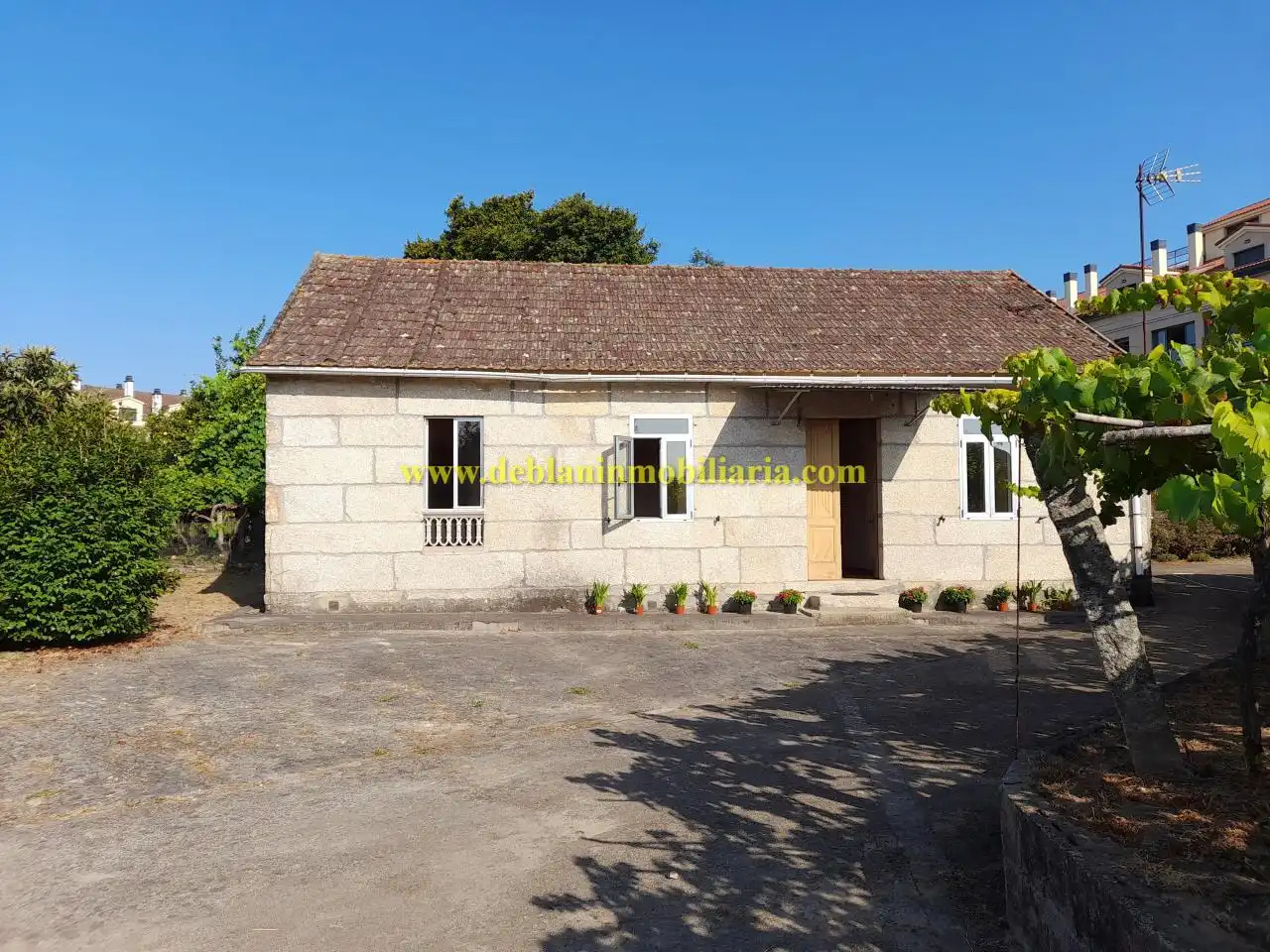 https://static.fotocasa.es/images/ads/b57f9637-cb64-476b-95d6-9dace1fff3d3?rule=original