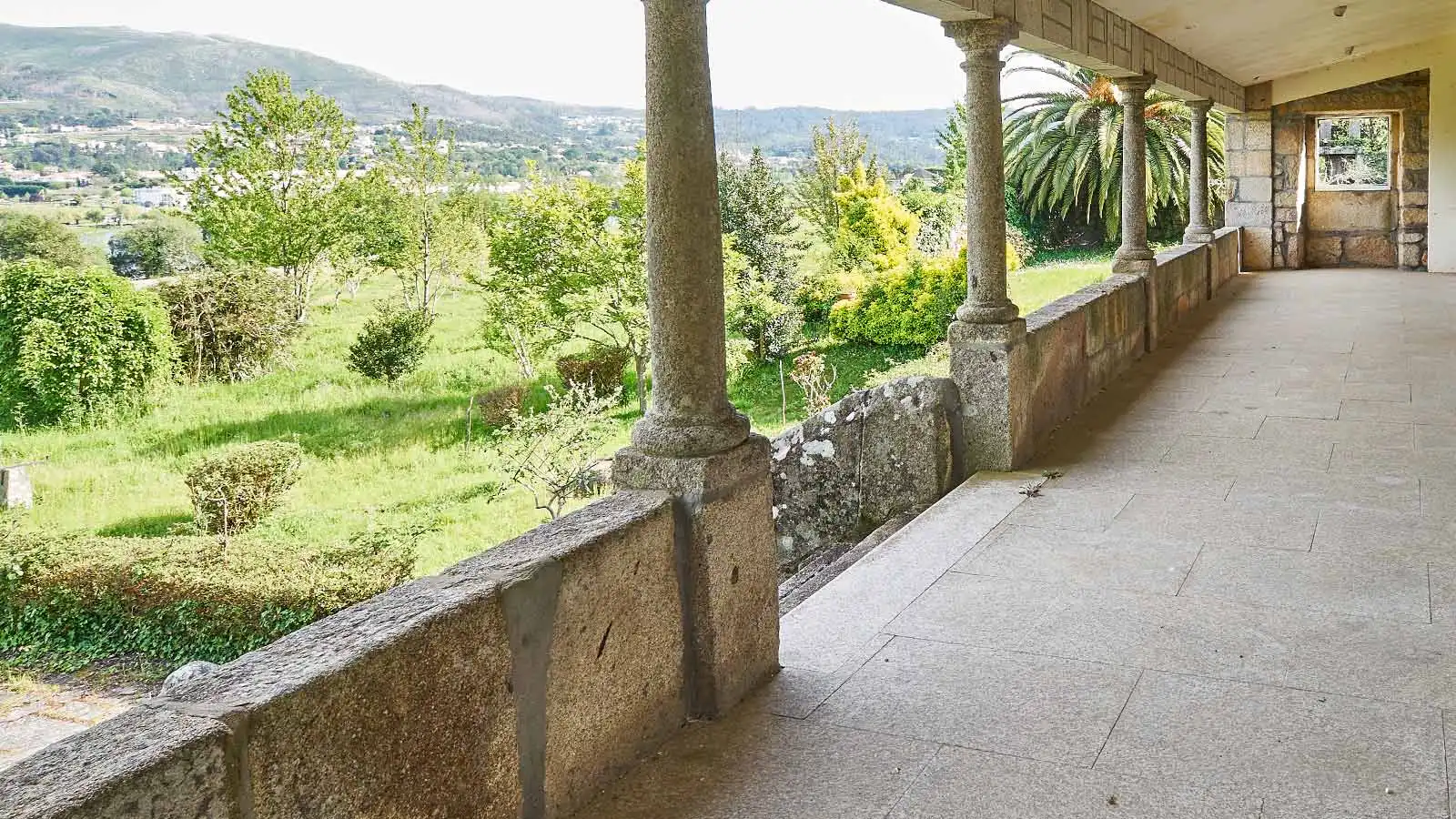 https://static.fotocasa.es/images/ads/70fcd376-8c40-42ee-8e5a-5348ac737b8a?rule=original