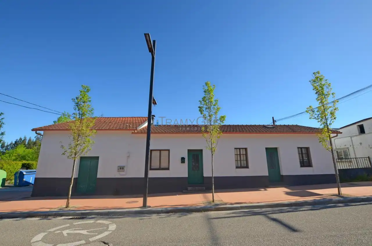 https://static.fotocasa.es/images/ads/20e2fb9d-2bd7-4582-a81c-faf8bb0eb12c?rule=original