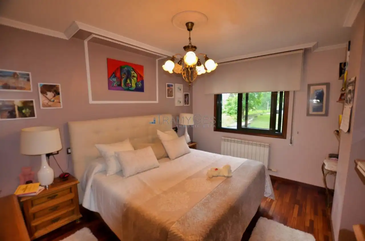 https://static.fotocasa.es/images/ads/8d2325d2-e1d1-4a5c-ae94-e744fd7db47e?rule=original