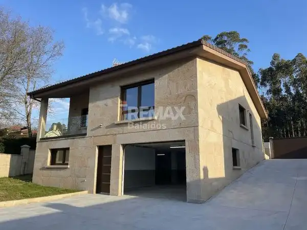 https://static.fotocasa.es/images/ads/45d5a368-faad-4a1a-896c-7bca51f56c8b?rule=original
