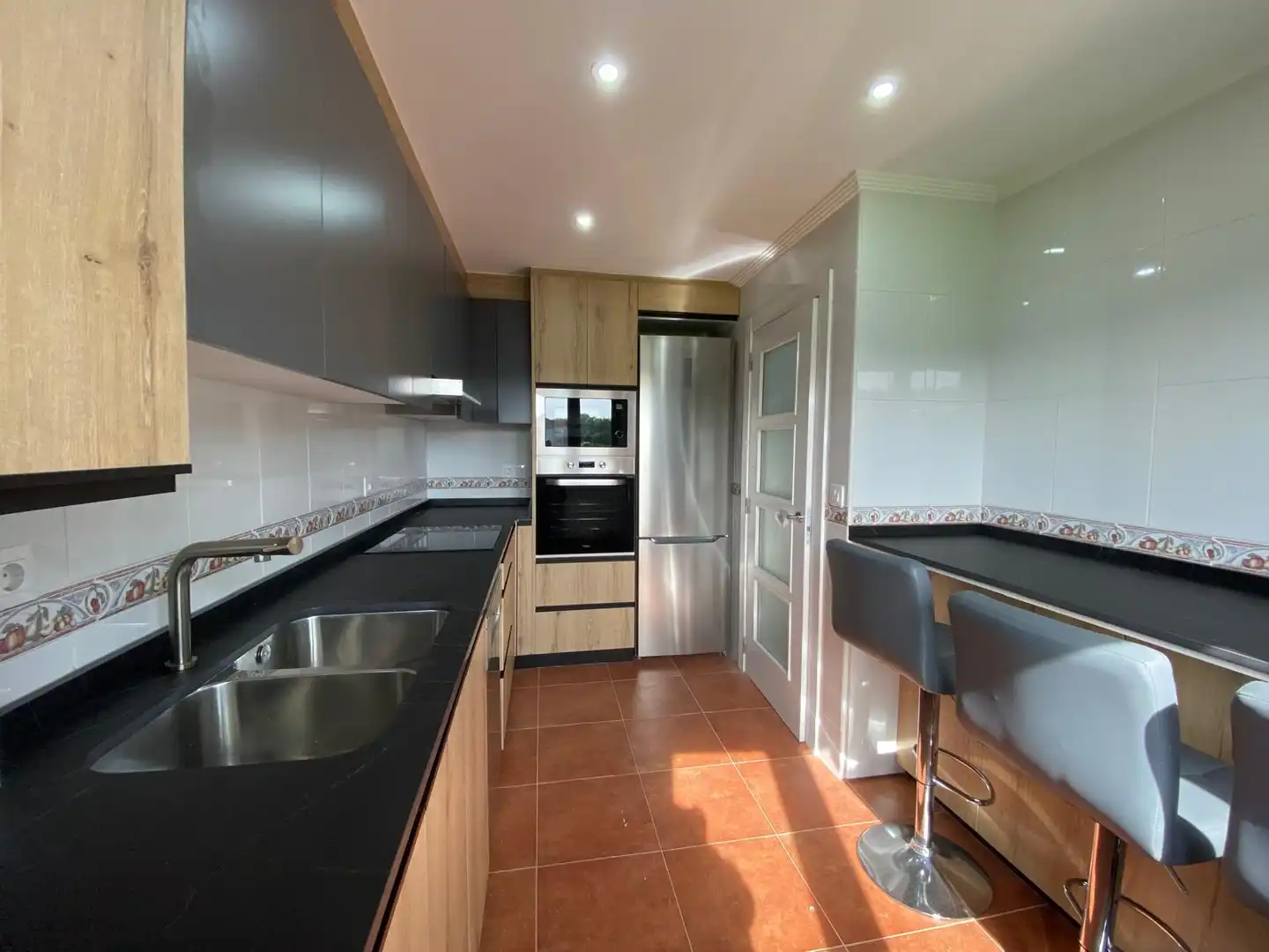 https://static.fotocasa.es/images/ads/5085bfa2-06a8-477c-9e8e-3ad147356993?rule=original