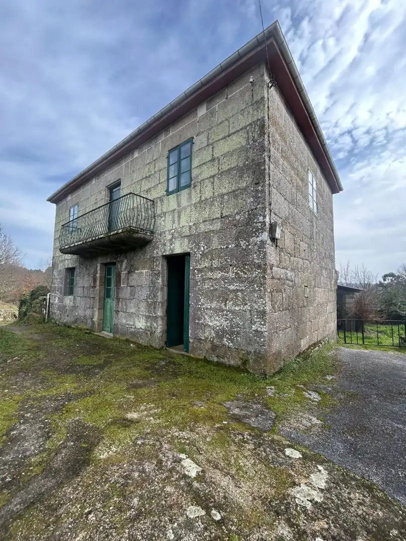 https://static.fotocasa.es/images/ads/4415329a-f9f2-4ab8-a664-fcb301e327ca?rule=original